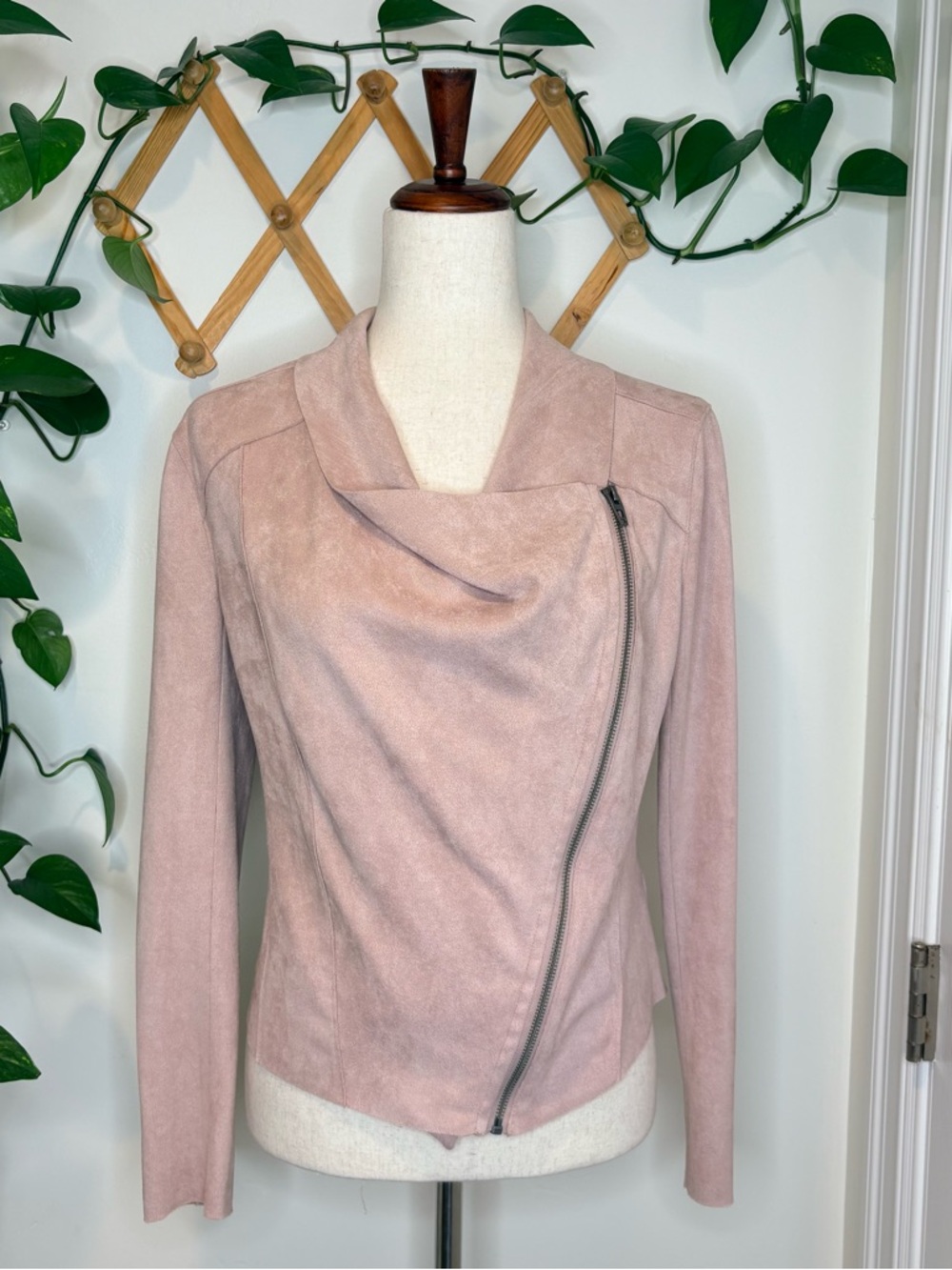 BLANK NYC Pink Faux Suede Drape Front Asymmetrical Moto Cowl Neck Jacket - Picture 2 of 11